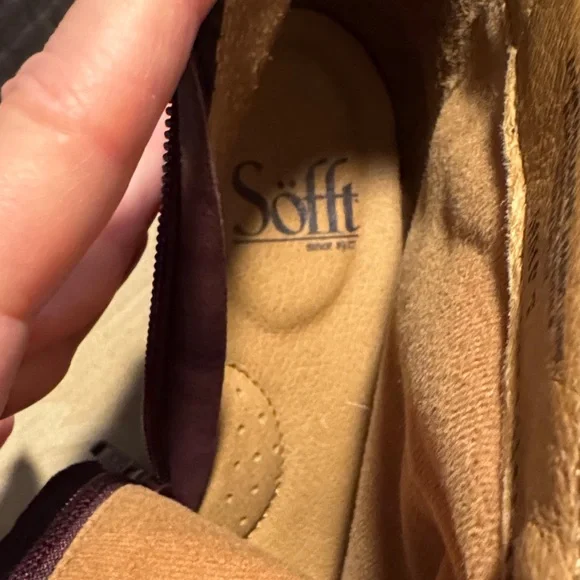 Sofft Women's brown leather Ankle Boots - Picture 5 of 9